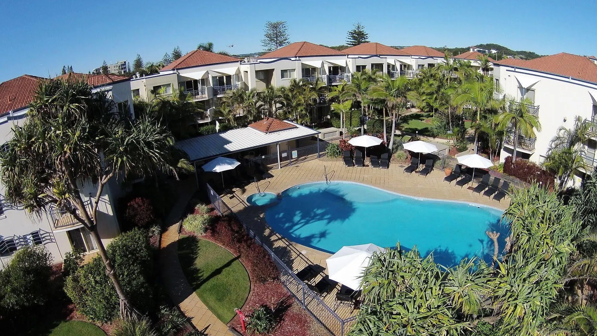 Golden Riviera Absolute Beachfront Resort Gold Coast 4*,
